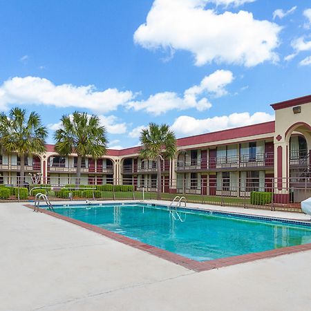 Red Roof Inn Montgomery - Midtown Exterior photo